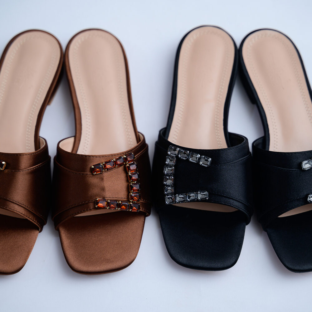 Karima Flat Slippers